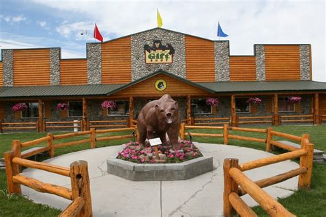 west yellowstone bear world.